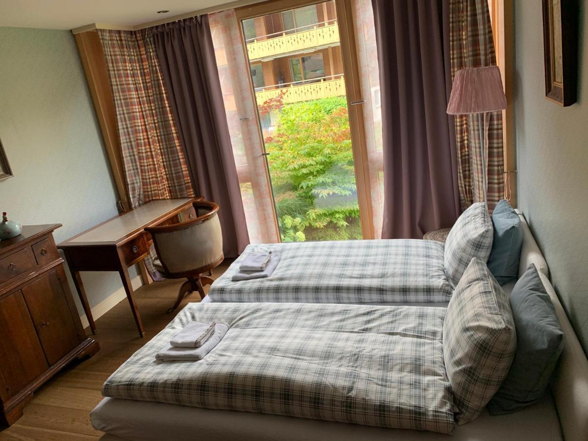 An Apartment In A Modern Swiss Chalet Изелтвалд Екстериор снимка