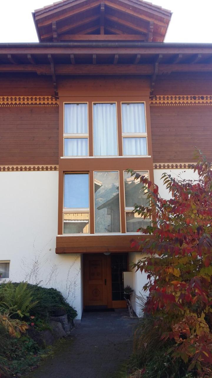 An Apartment In A Modern Swiss Chalet Изелтвалд Екстериор снимка